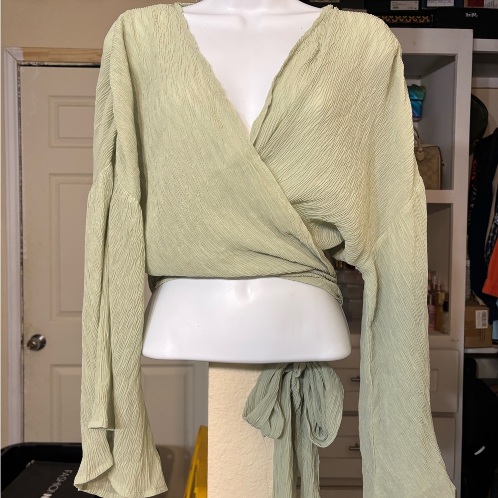 Elegant Wrap-Style Green Top